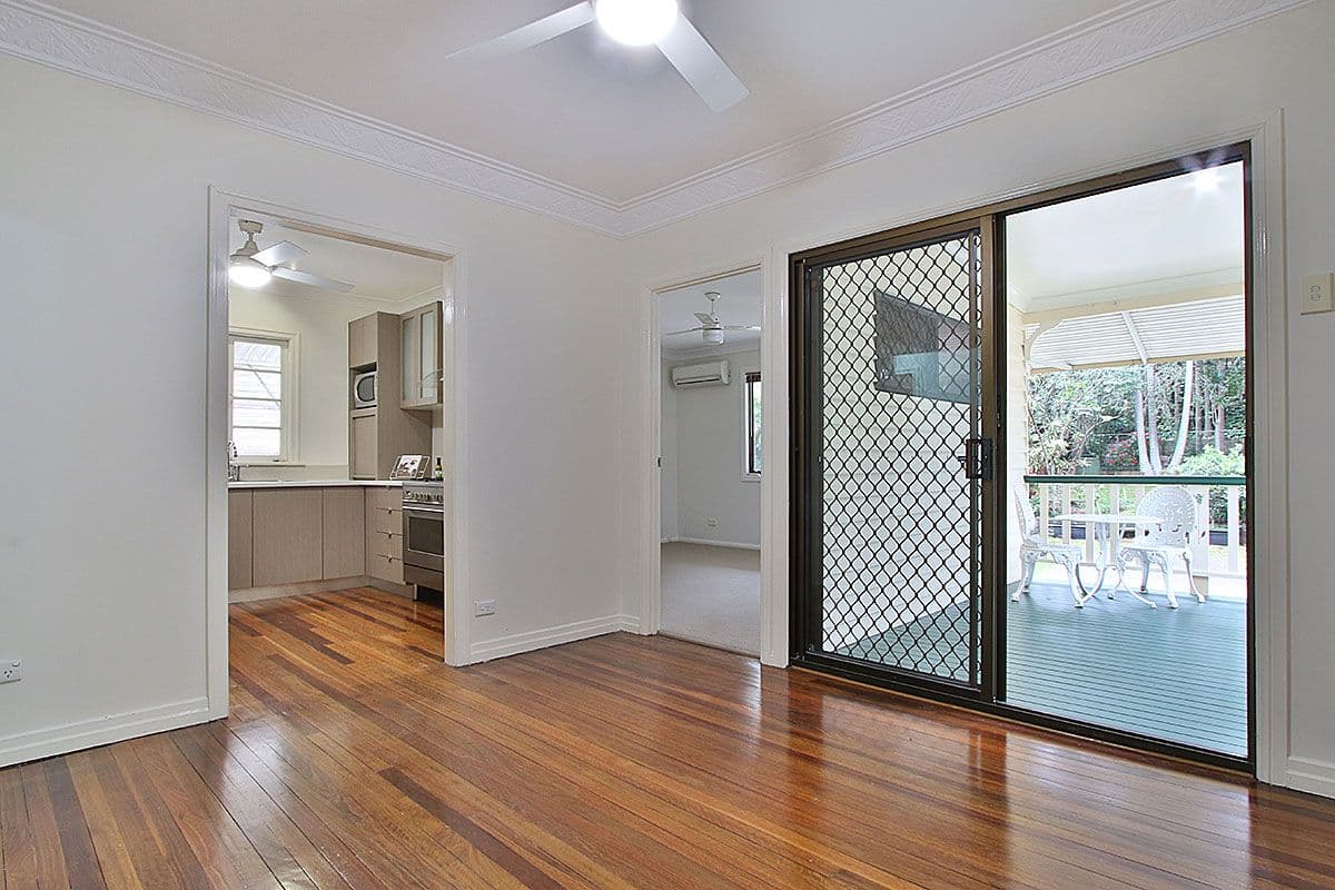 130 Holland Road, Holland Park QLD 4121, Holland Park - Thumbnail 5