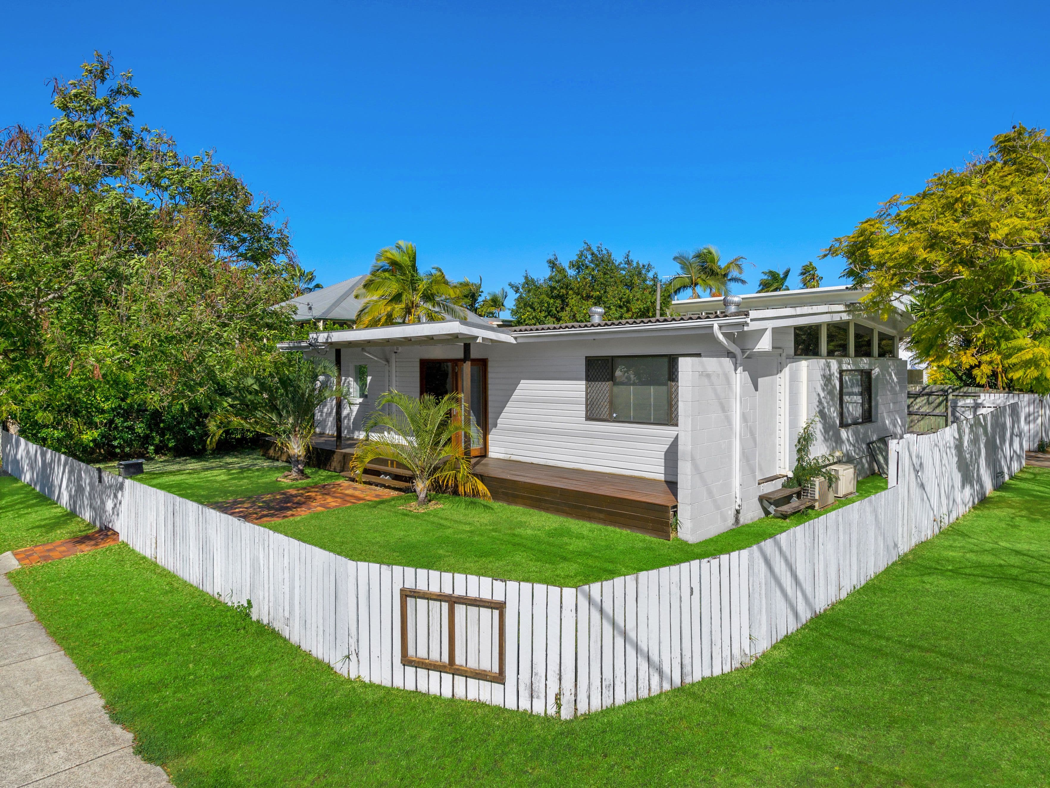 22 Machine Street, Sunbury - Image 1