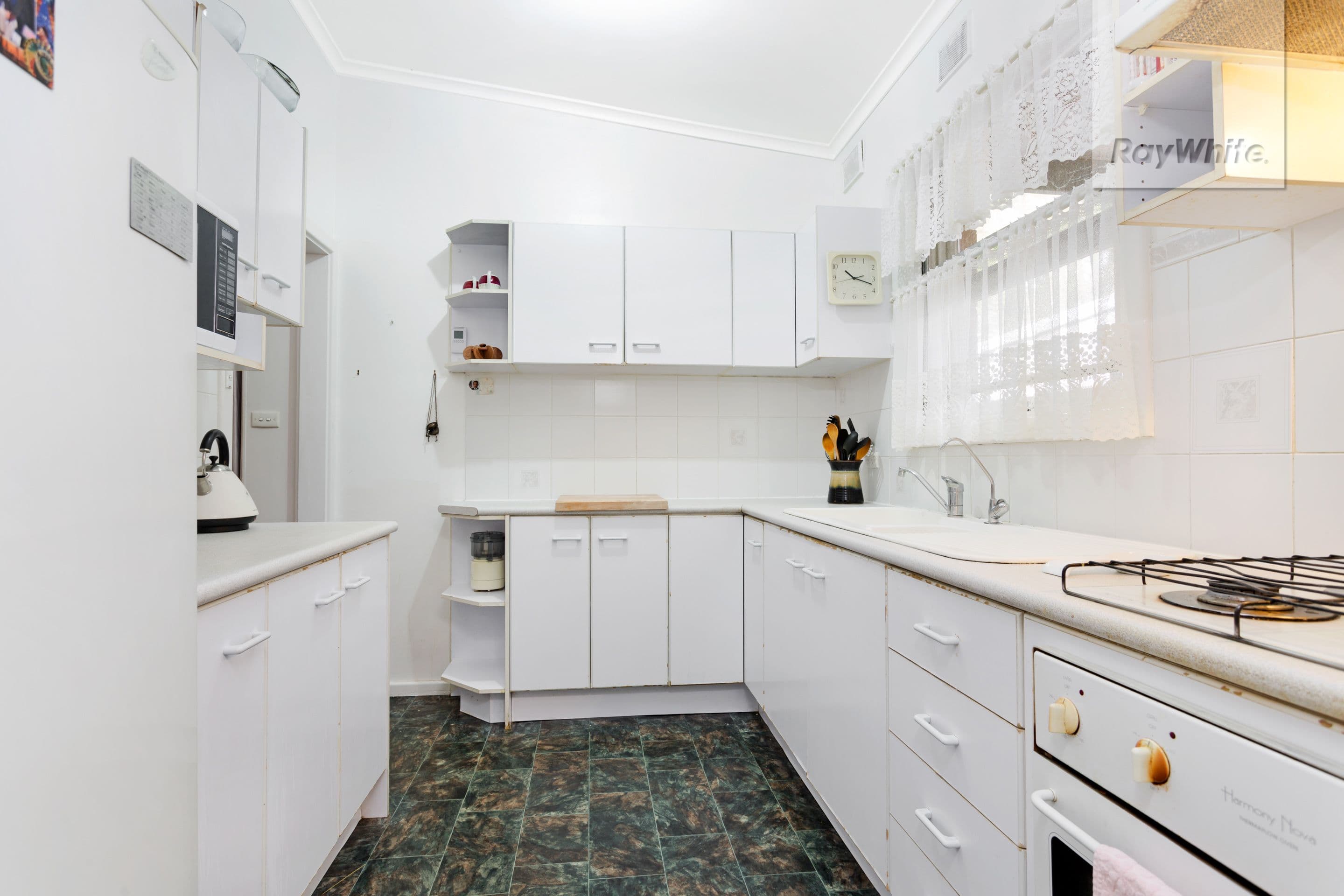 29 Trumper Avenue, Parafield Gardens SA 5107, Parafield Gardens - Thumbnail 3