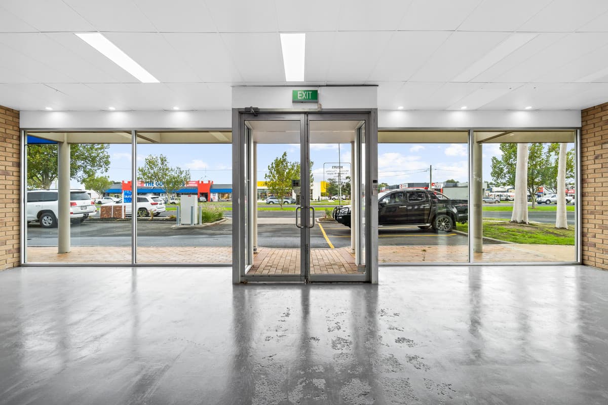 1 / 72 Argyle Street, Traralgon VIC 3844, Traralgon - Thumbnail 2