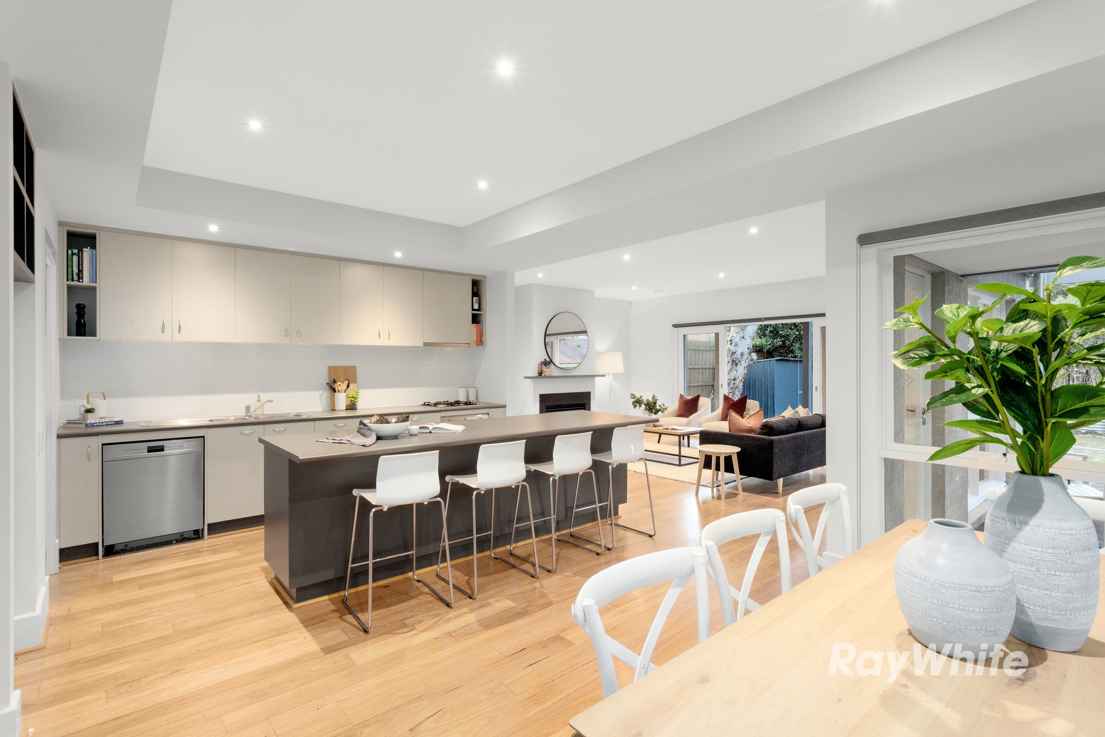 18 Doris Street, Murrumbeena VIC 3163, Murrumbeena - Thumbnail 6