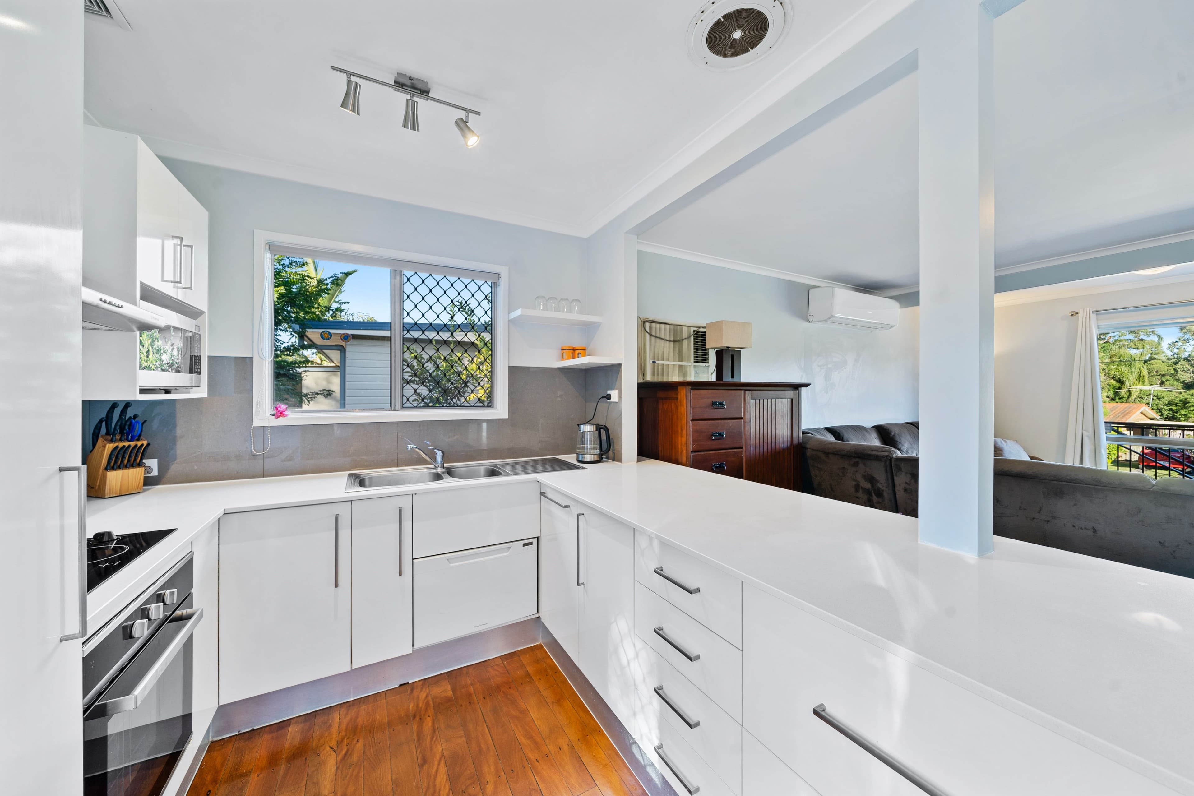 8 Garoona Grove, Slacks Creek QLD 4127, Slacks Creek - Thumbnail 2