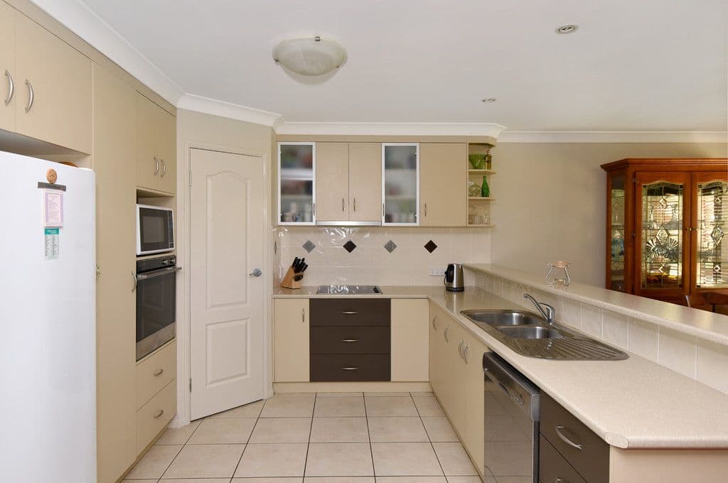 5 Powell Court, Highfields QLD 4352, Highfields - Thumbnail 2