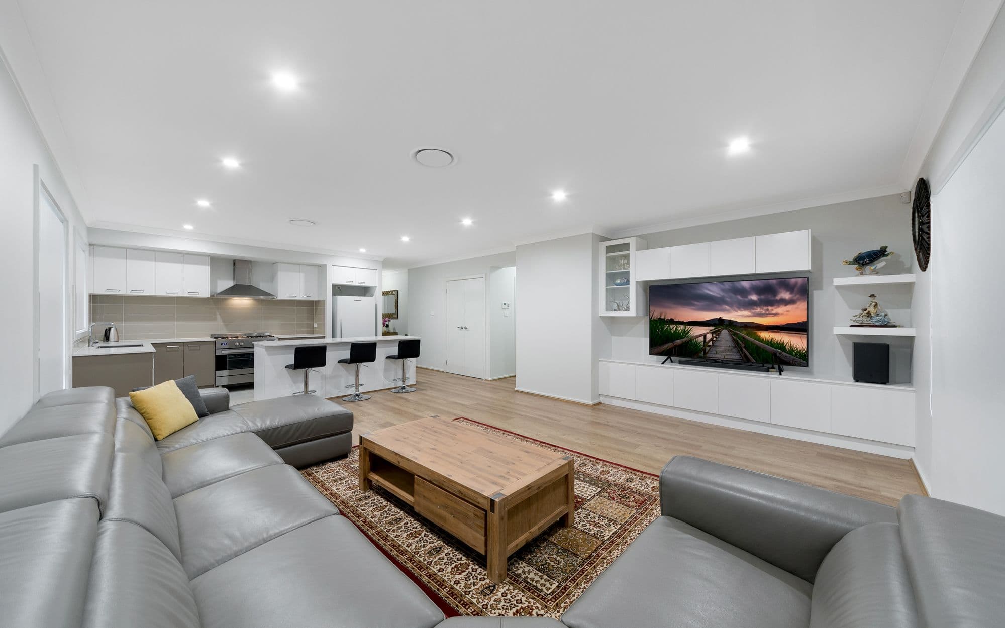 57 University Drive, Campbelltown NSW 2560, Campbelltown - Thumbnail 4