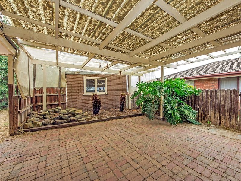 18 Clay Avenue, HOPPERS CROSSING VIC 3029, Hoppers Crossing - Thumbnail 5