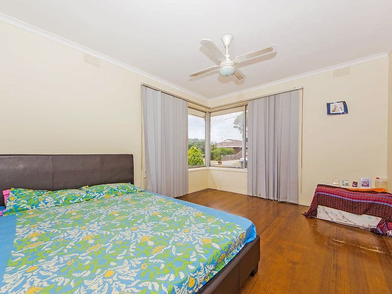 18 Clay Avenue, HOPPERS CROSSING VIC 3029, Hoppers Crossing - Thumbnail 8