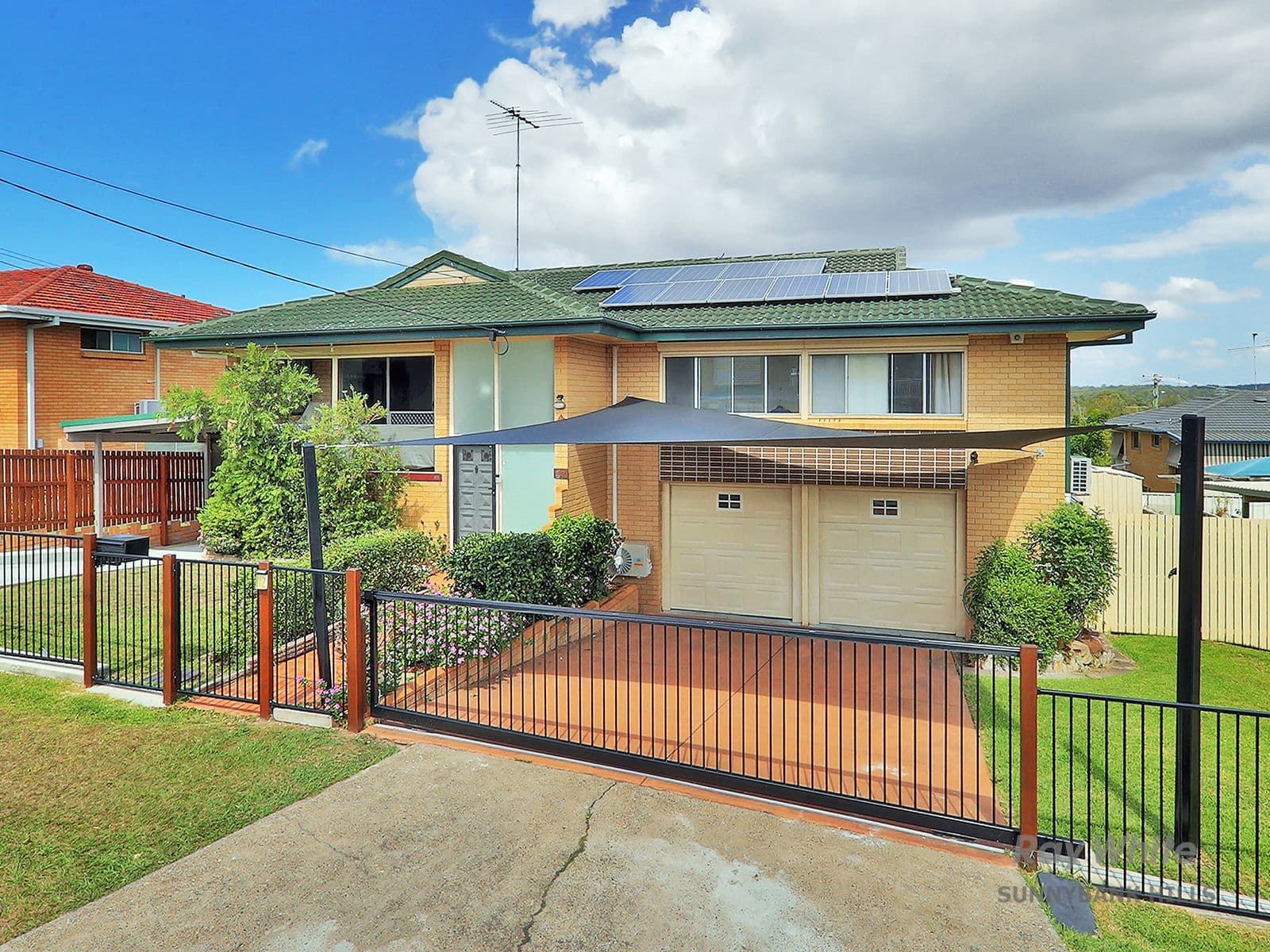 77 Banchory Avenue, HILLSIDE, Hillside - Thumbnail 2