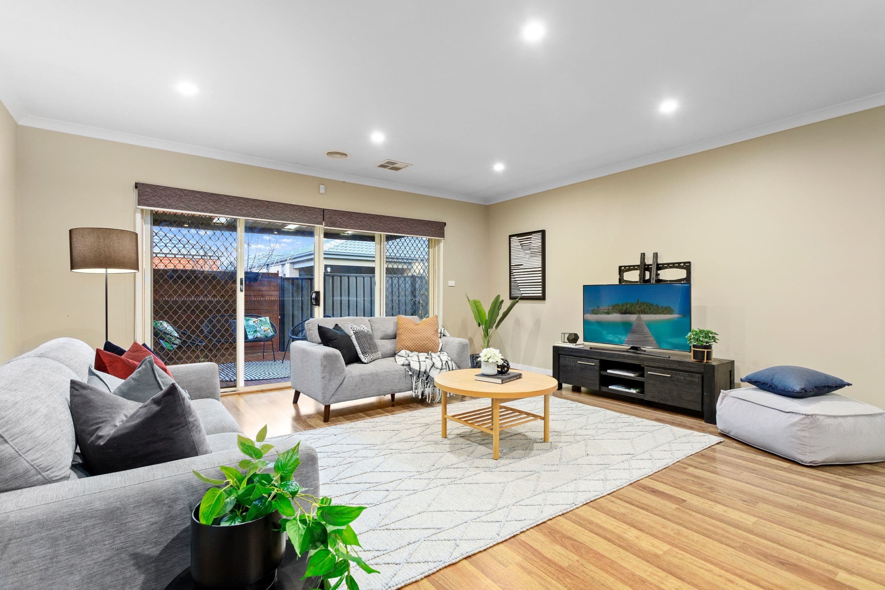 9 Gateshead Street, Craigieburn VIC 3064, Craigieburn - Thumbnail 6