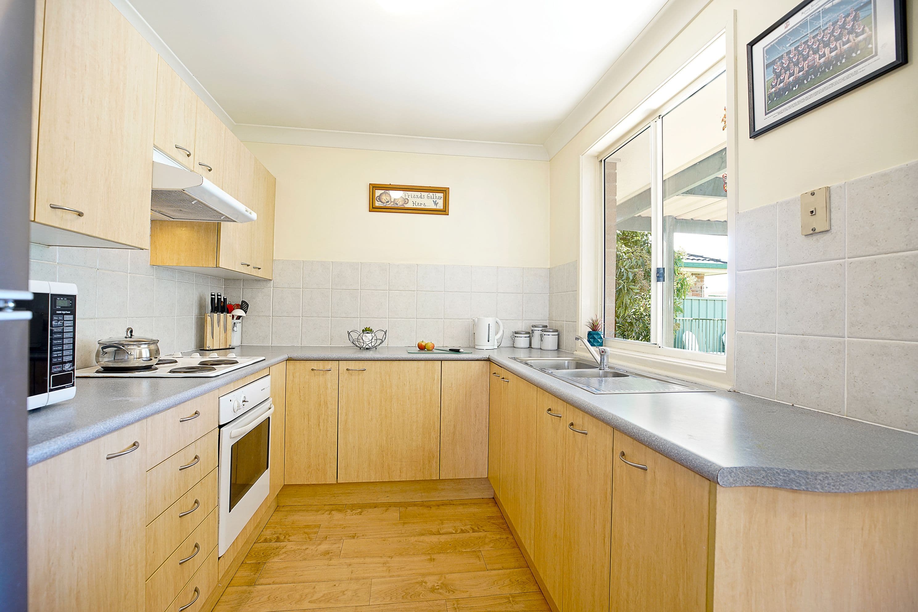 8 Prestwick Terrace, Glenmore Park - Thumbnail 3