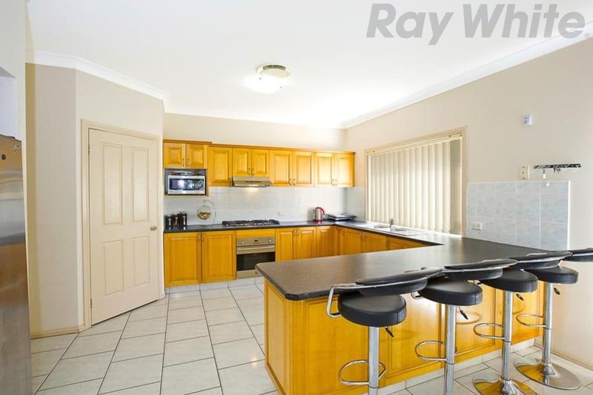 2 Elyard Crescent, WEST HOXTON NSW 2171, West Hoxton - Thumbnail 2