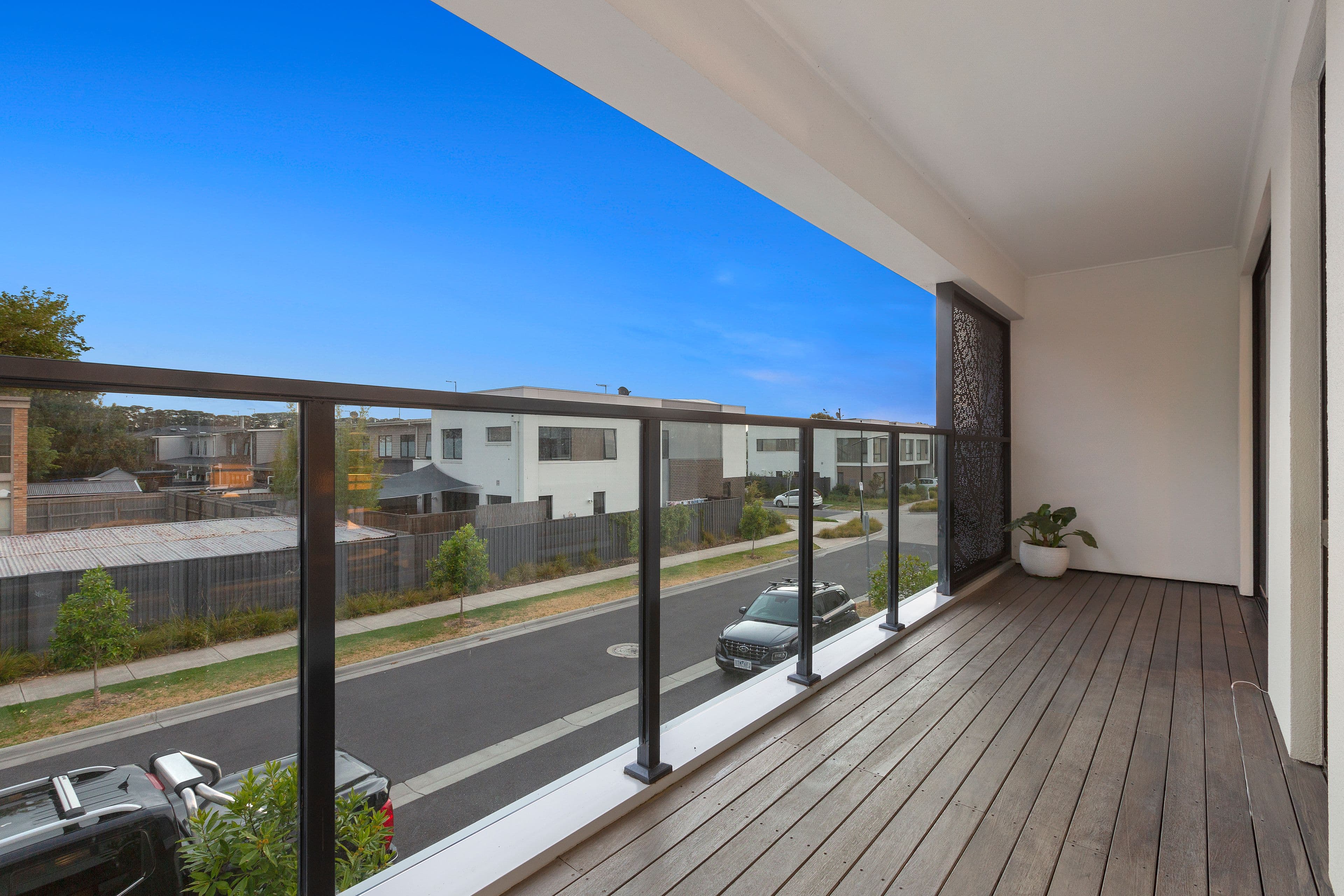 4 Monterey Drive, Cheltenham VIC 3192, Cheltenham - Thumbnail 5