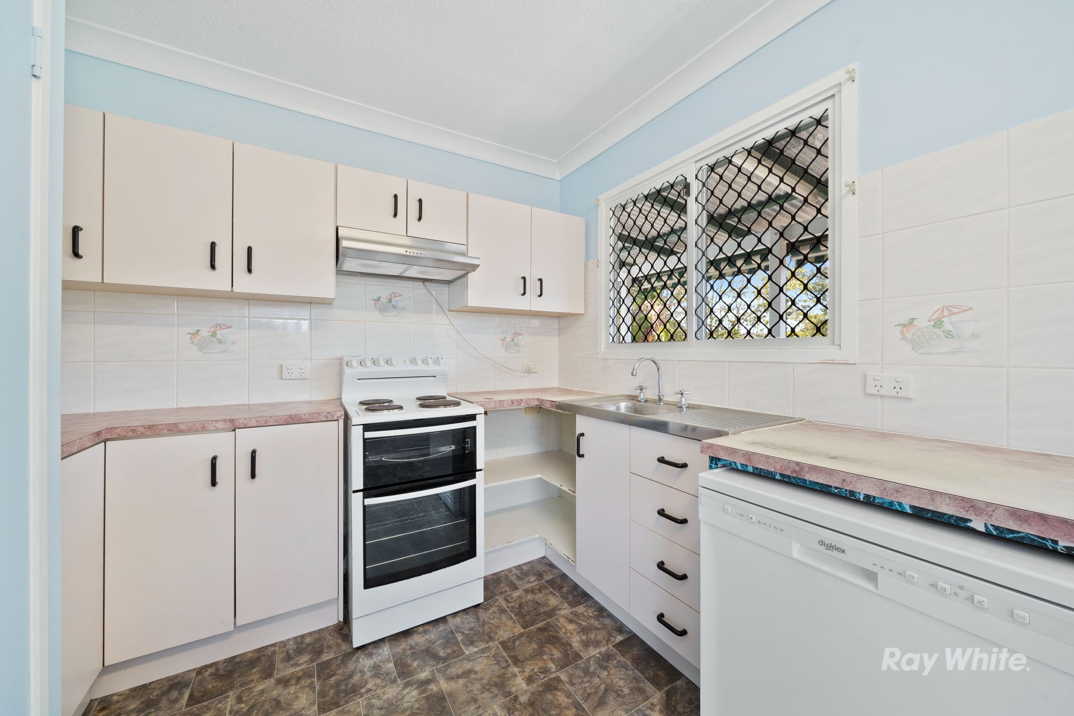 12 Clara Street, Logan Central QLD 4114, Logan Central - Thumbnail 3