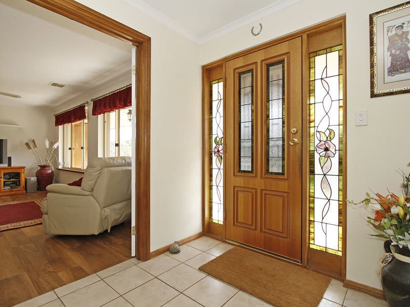 10 Santa Catalina Crescent, Seaford Rise - Thumbnail 2