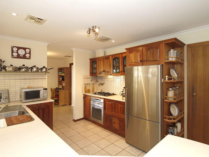 10 Santa Catalina Crescent, Seaford Rise - Thumbnail 8