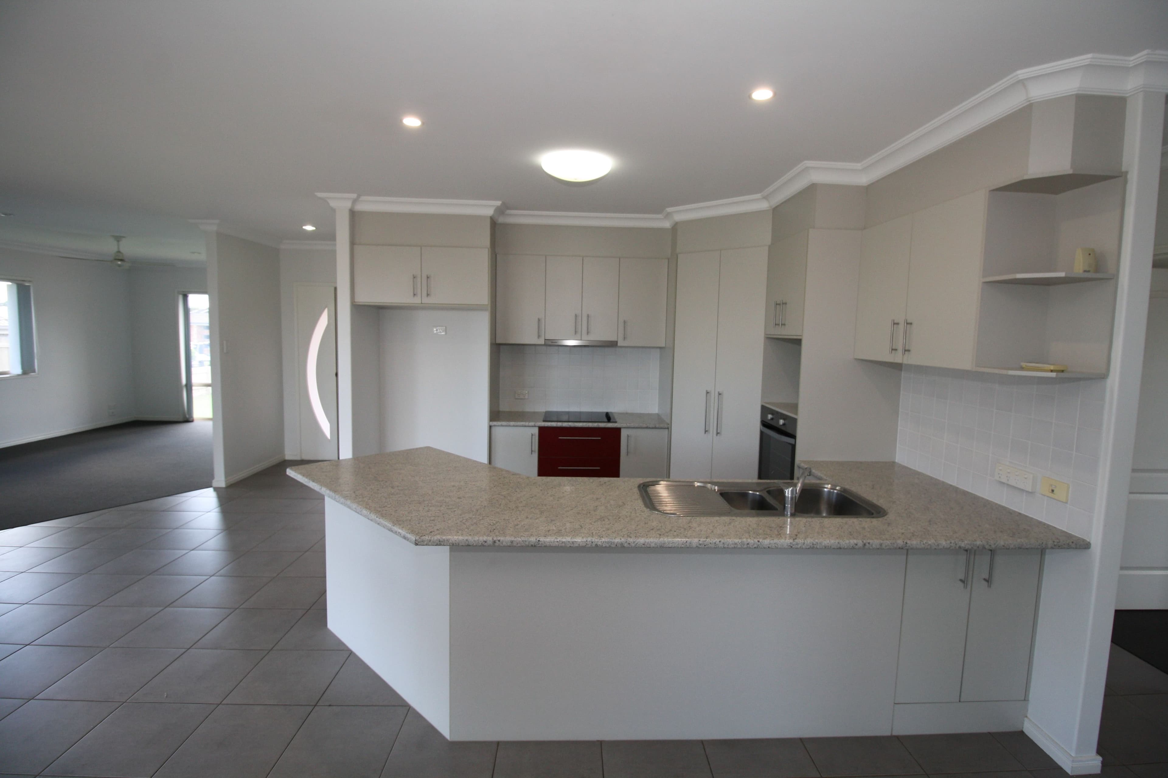 40 Picadilly Circuit, Urraween QLD 4655, Urraween - Thumbnail 3