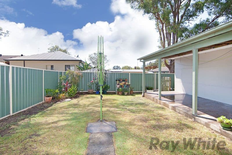 1 Coraldeen Avenue, GOROKAN NSW 2263, Gorokan - Thumbnail 4