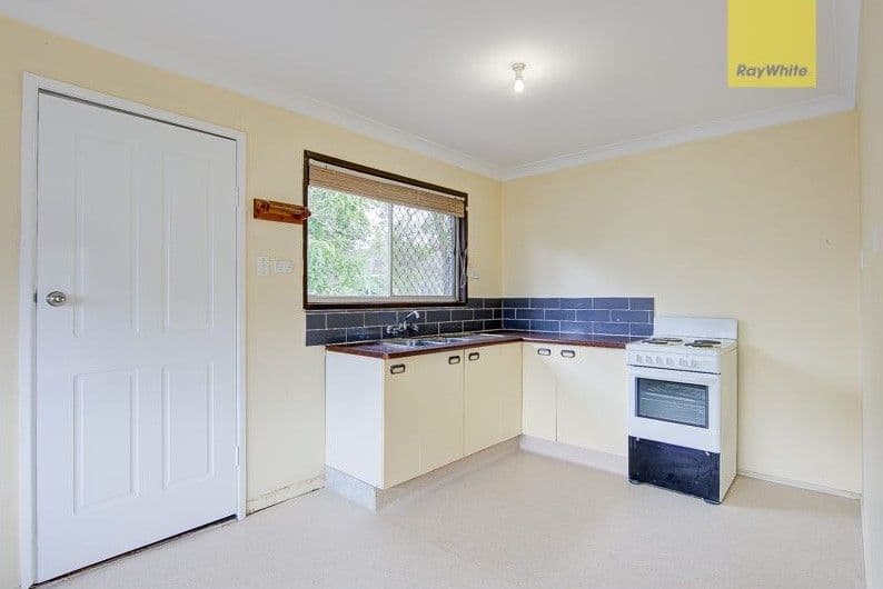 94 Charles Avenue, Logan Central QLD 4114, Logan Central - Thumbnail 4