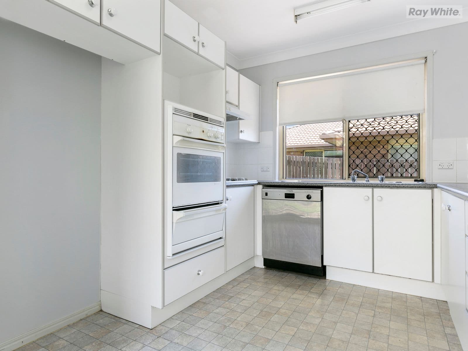 23 Willowtree Drive, Flinders View QLD 4305, Flinders View - Thumbnail 3