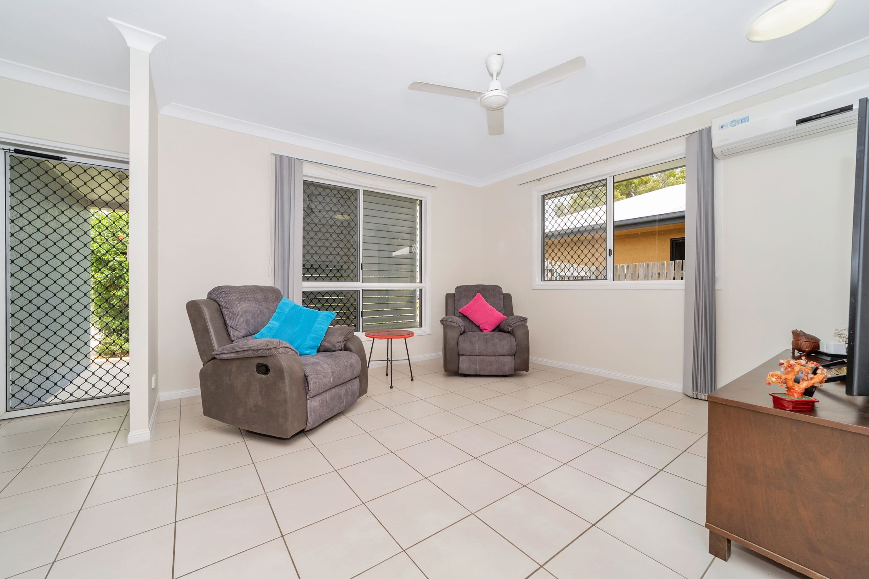 17 Blue Wren Drive, Kelso QLD 4815, Kelso - Thumbnail 3