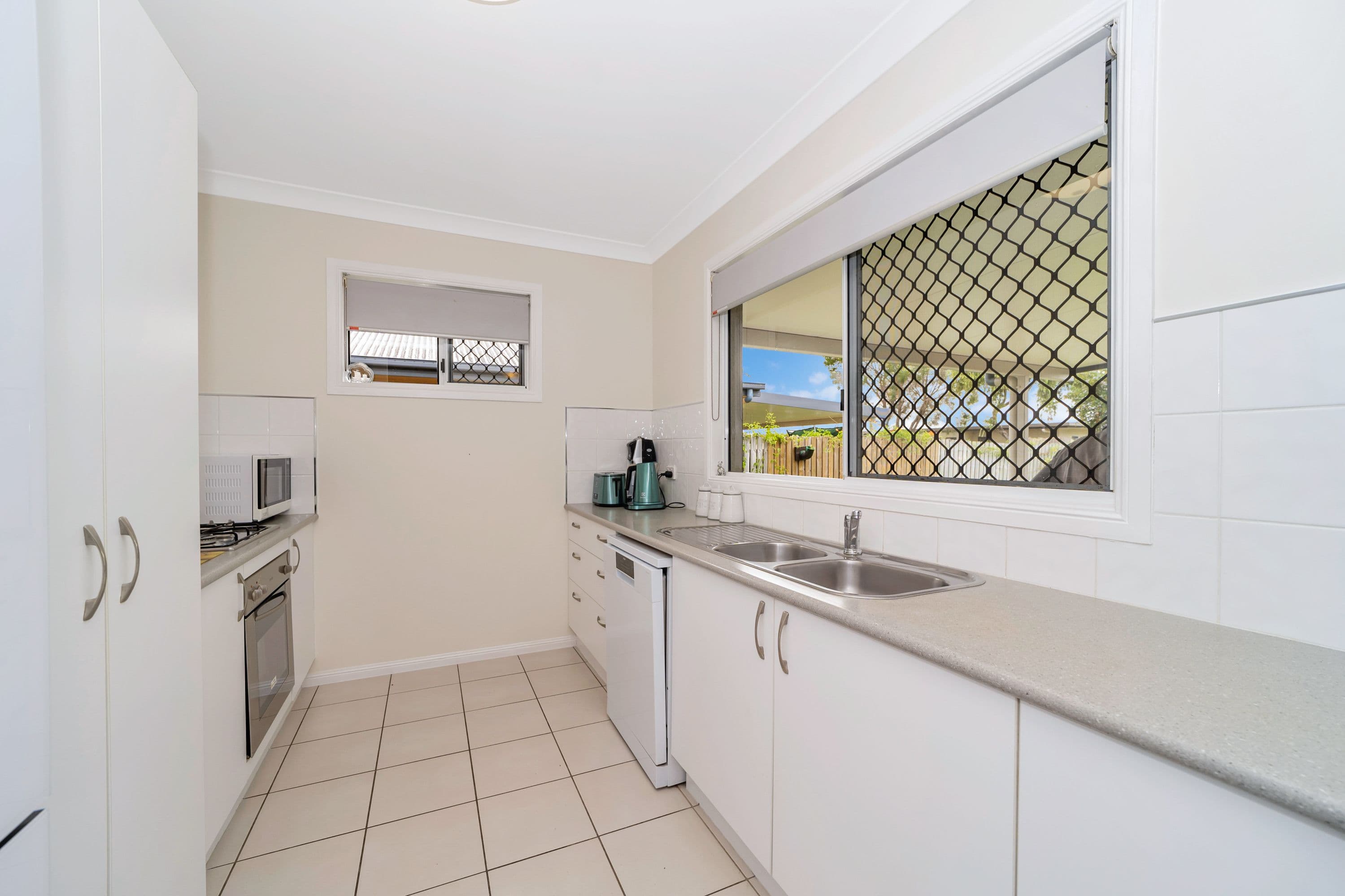 17 Blue Wren Drive, Kelso QLD 4815, Kelso - Thumbnail 5