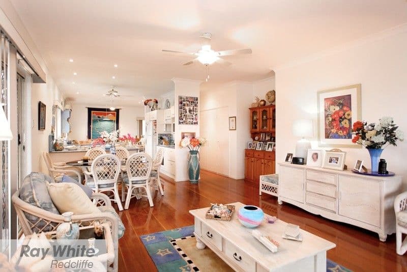 22 Oyster Point Esplanade, SCARBOROUGH QLD 4020, Scarborough - Thumbnail 3