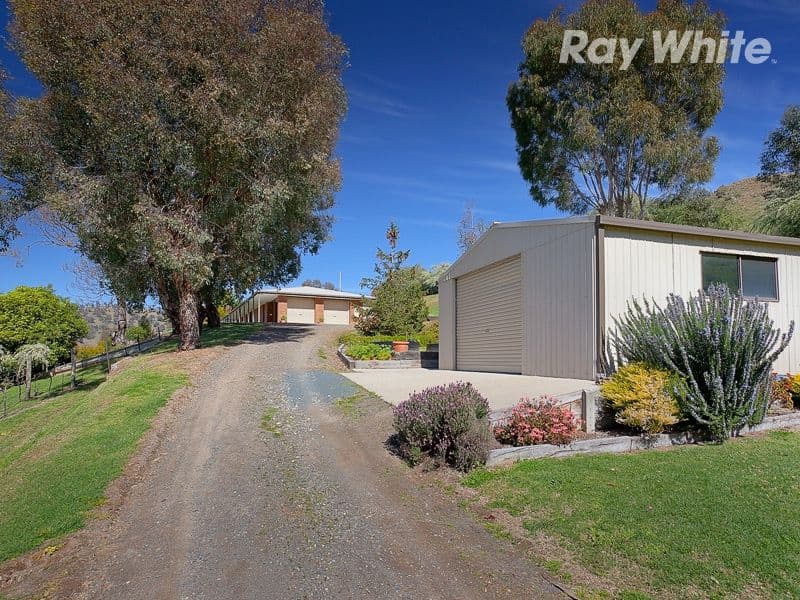 1 Paton Street, BETHANGA VIC 3691, Bethanga - Thumbnail 7