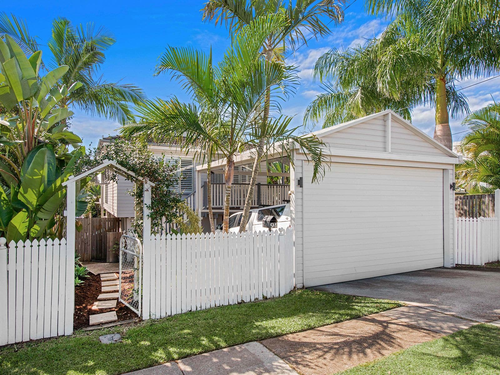 94 Graceville Avenue, Graceville QLD 4075, Graceville - Image 1