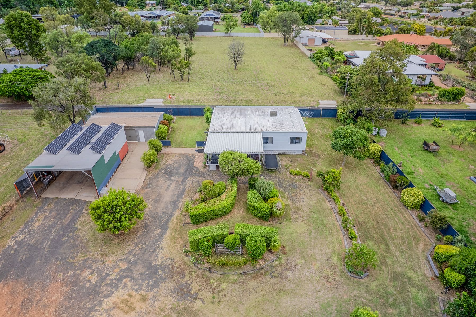 12B Crendon Street, Emerald QLD 4720, Emerald - Thumbnail 3