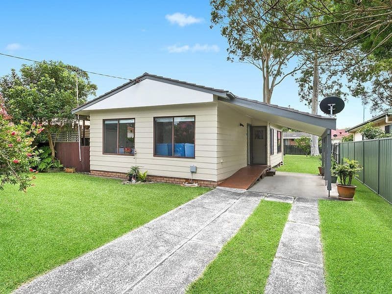 7 Jean Avenue, Berkeley Vale - Image 1