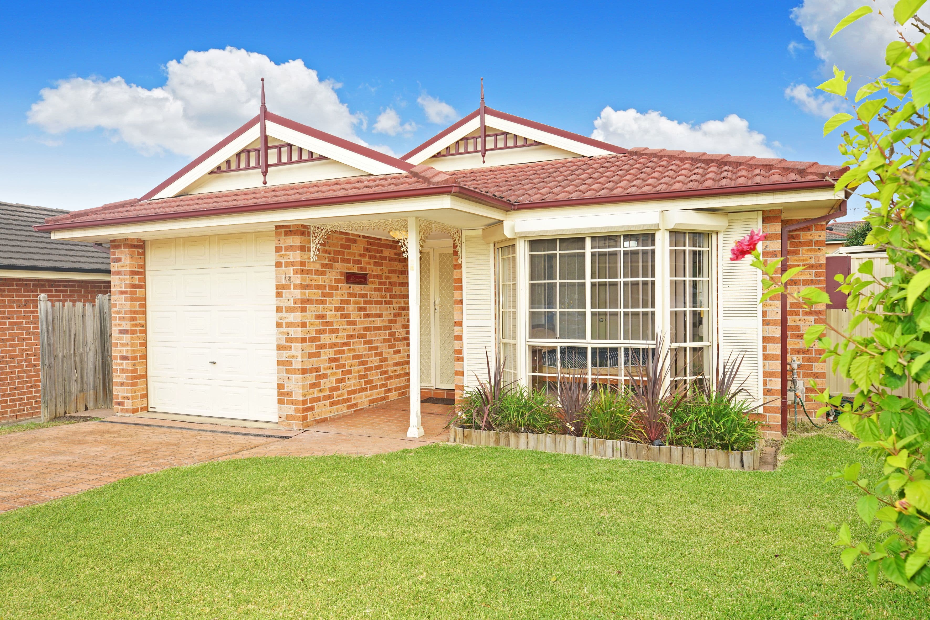 14 Midin Close, Glenmore Park - Image 1