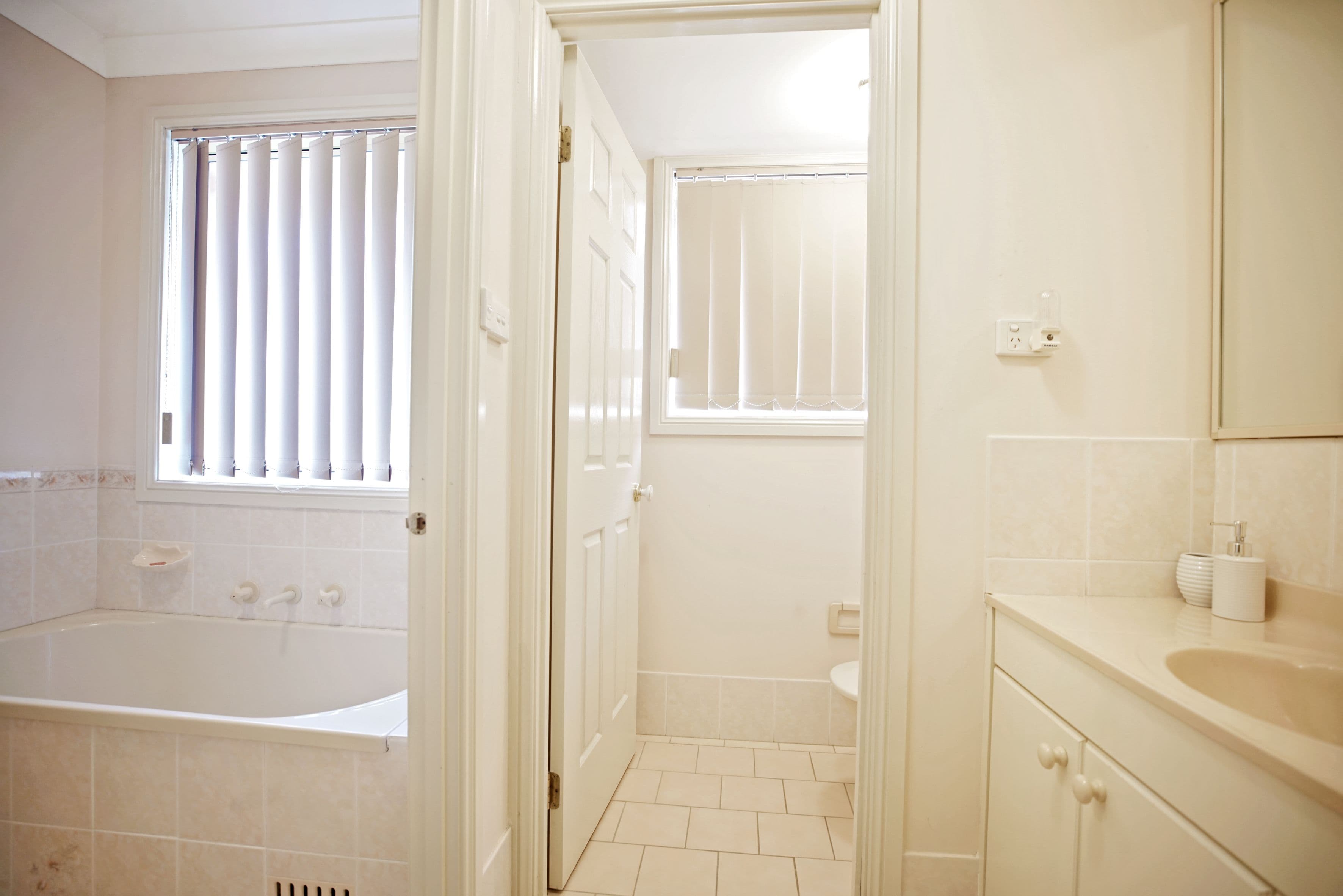14 Midin Close, Glenmore Park - Thumbnail 8