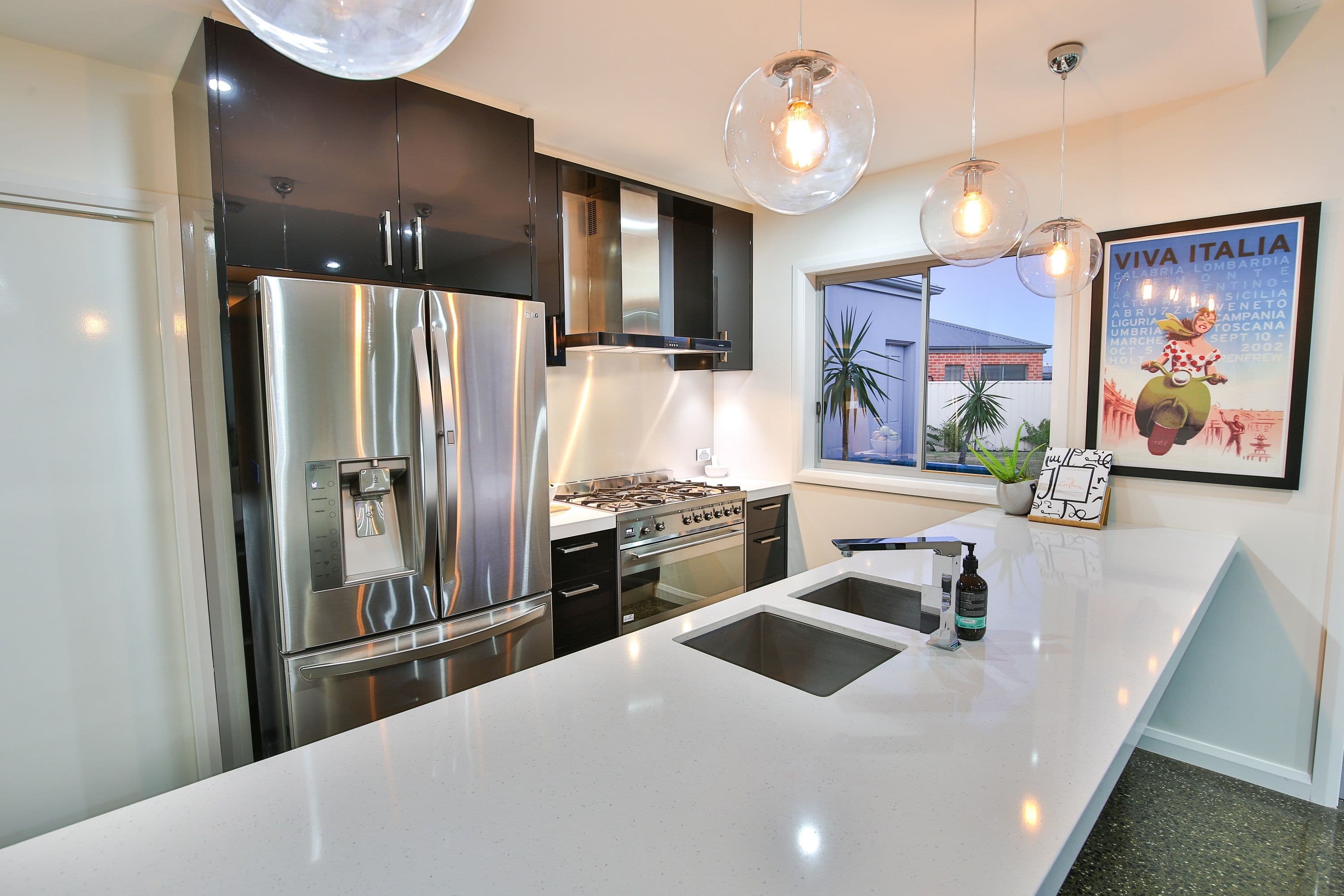 8 Teresa Court, Mildura VIC 3500, Mildura - Thumbnail 3