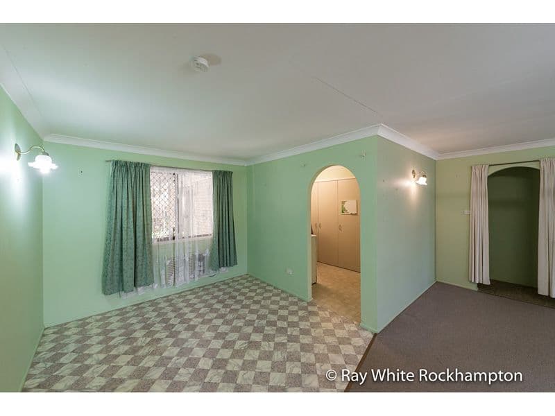 8 Goddard Street, Norman Gardens QLD 4701, Norman Gardens - Thumbnail 3
