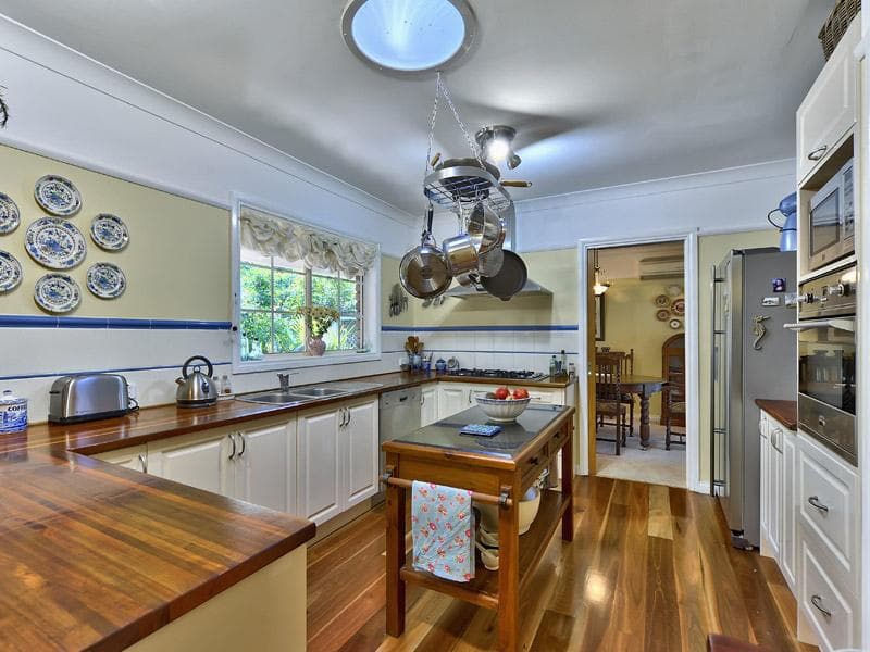 10 Narang Court,  Karana Downs, Karana Downs - Thumbnail 3