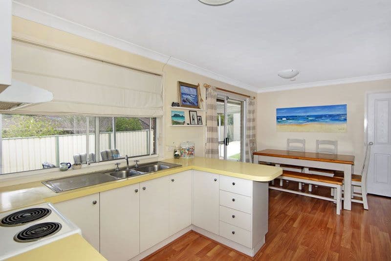 11 Lincoln Close, BATEAU BAY NSW 2261, Bateau Bay - Thumbnail 3