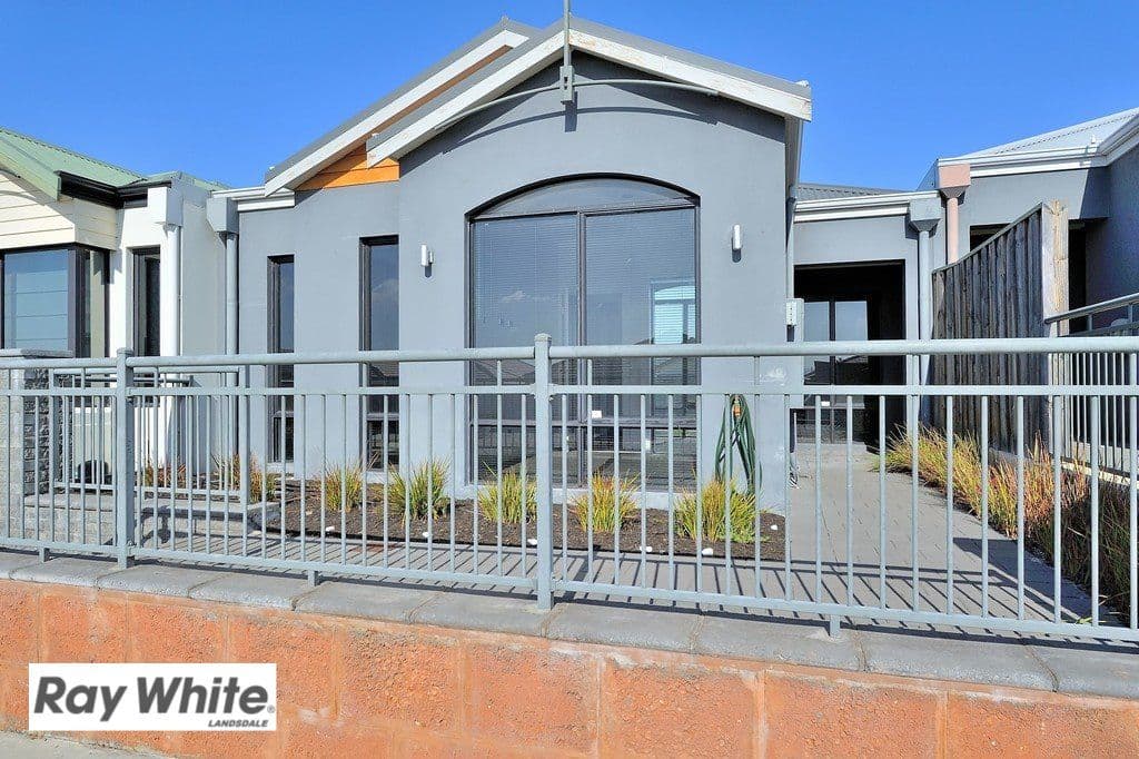 15 Pineroo Terrace, Ellenbrook WA 6069, Ellenbrook - Thumbnail 2