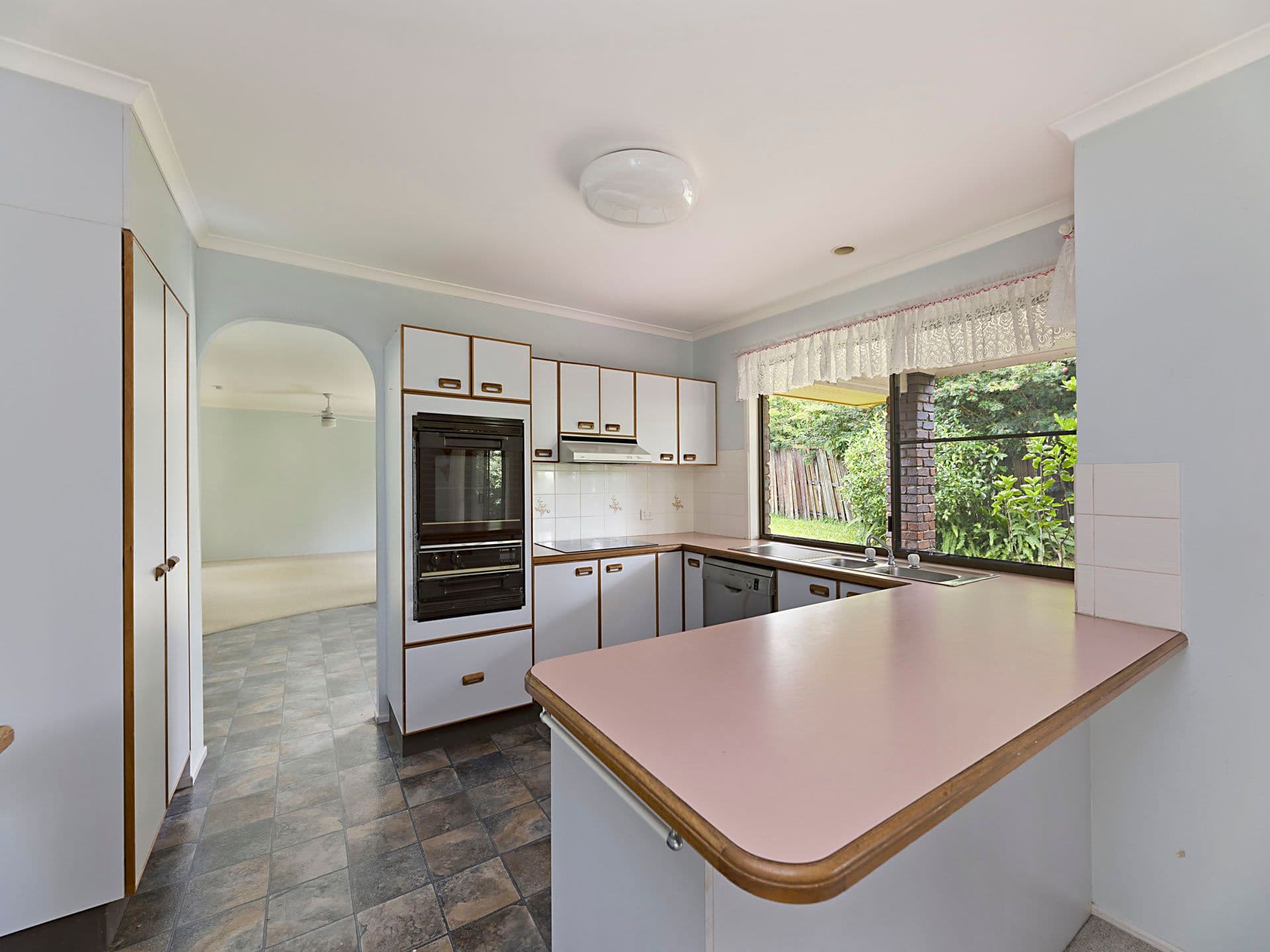 28 Lurnea Crescent, Mountain Creek QLD 4557, Mountain Creek - Thumbnail 6