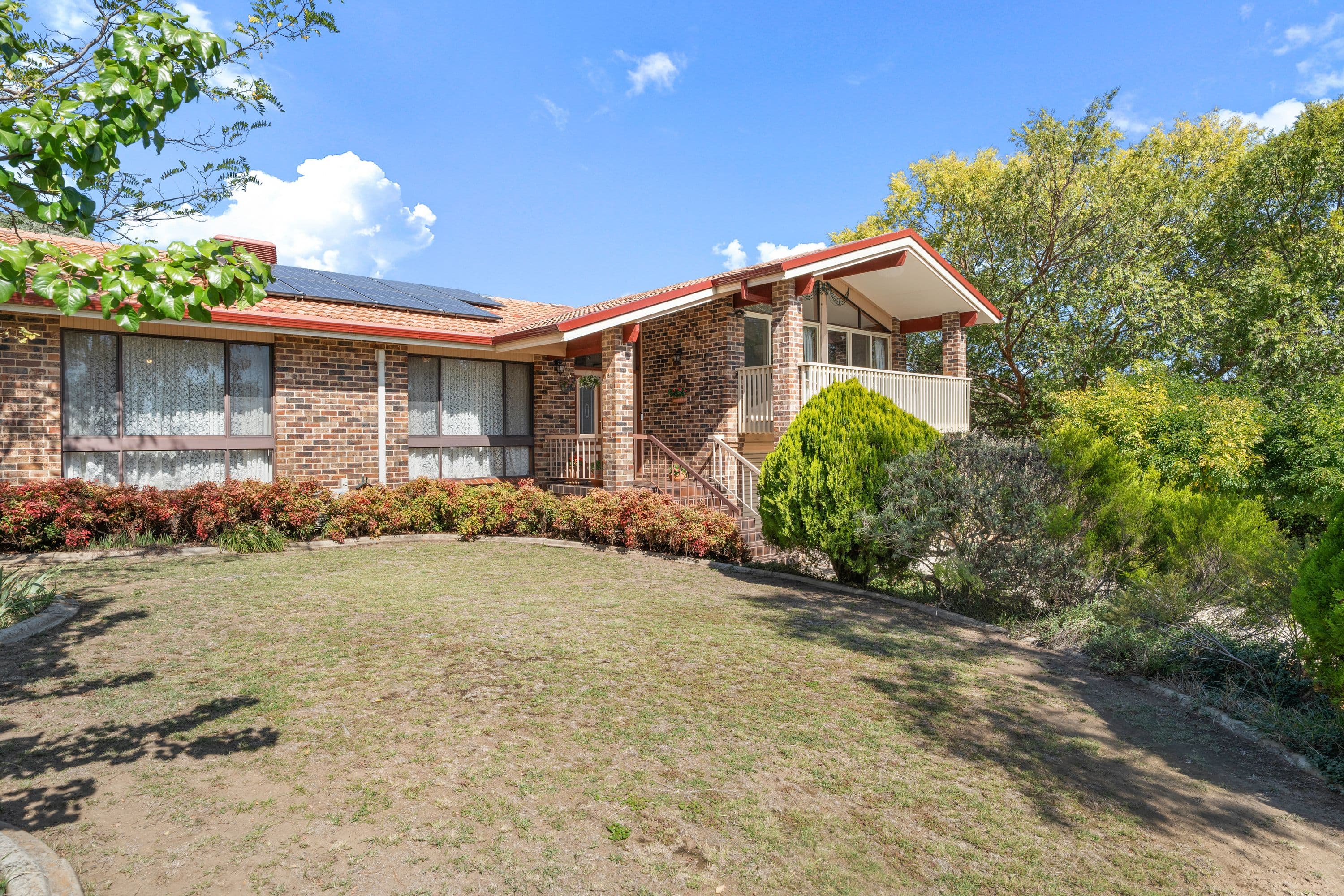 6 Berrell Street, Chisholm ACT 2905, Chisholm - Thumbnail 2