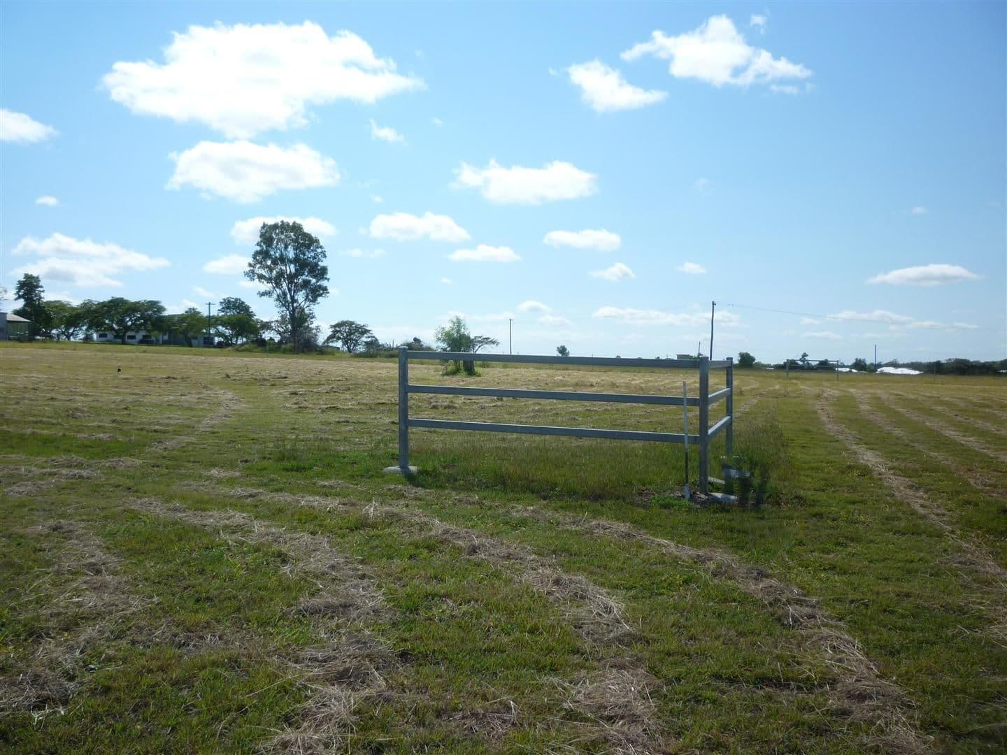 124 Lucas Street, Gracemere QLD 4702, Gracemere - Thumbnail 2
