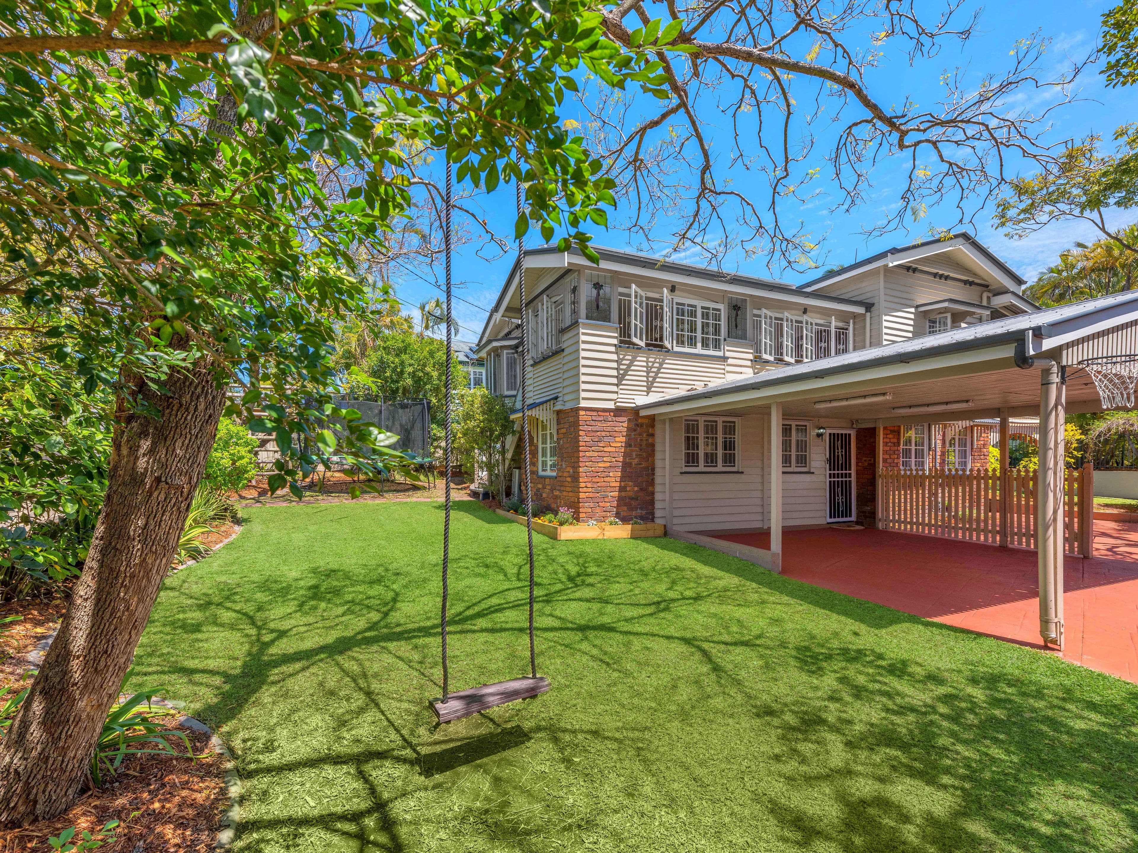 82 Lanham Avenue, Grange QLD 4051, Grange - Thumbnail 2