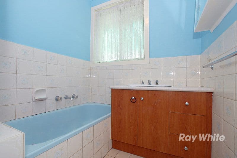 2 Mayfair Court, KEYSBOROUGH VIC 3173, Keysborough - Thumbnail 5