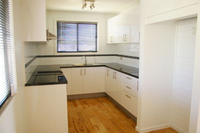 7 Finch Court, DECEPTION BAY QLD 4508, Deception Bay - Thumbnail 2