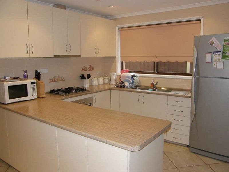 48  Odelia Crescent, PLUMPTON NSW 2761, Plumpton - Thumbnail 4