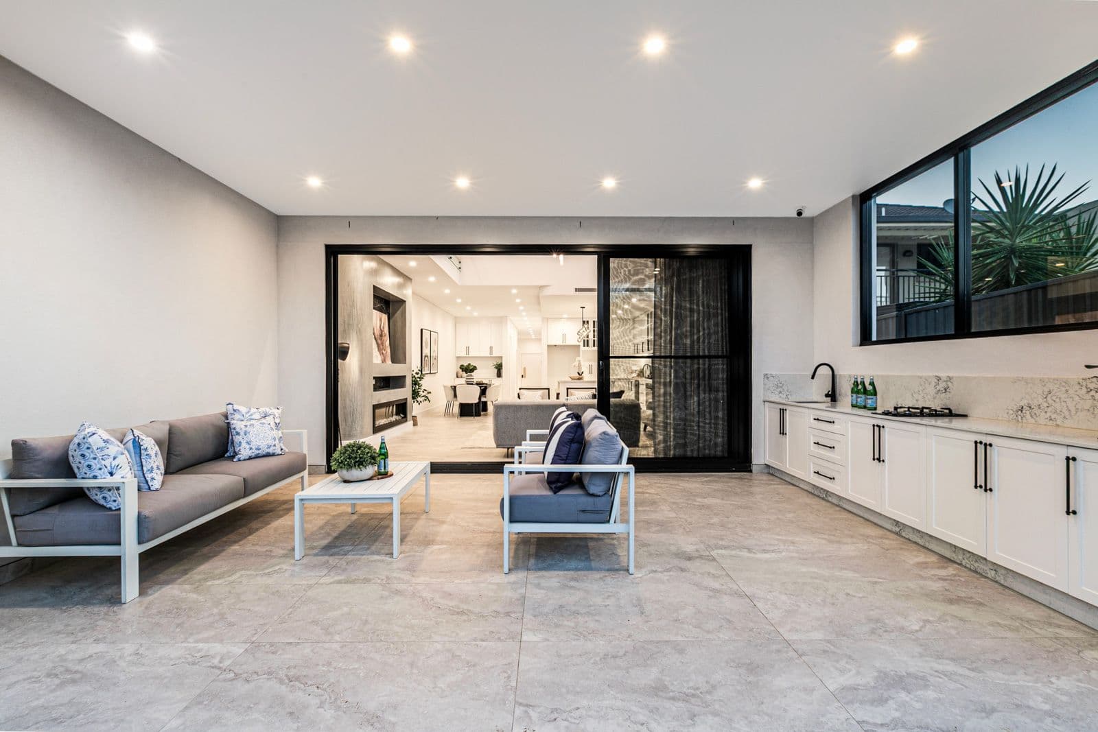 102B Tompson Road, Panania NSW 2213, Panania - Thumbnail 3