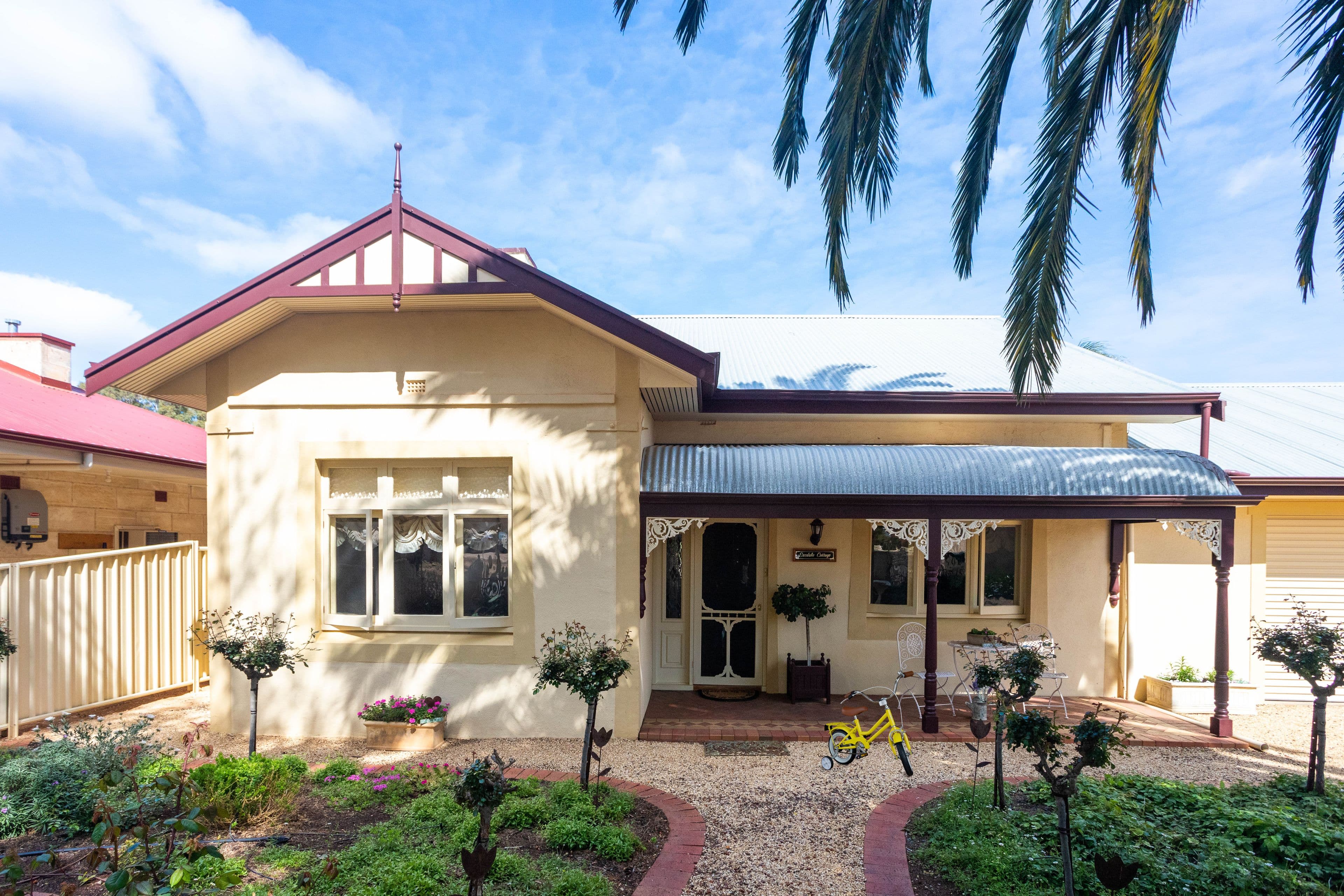 9 Sadleir Street, Loxton SA 5333, Loxton - Image 1