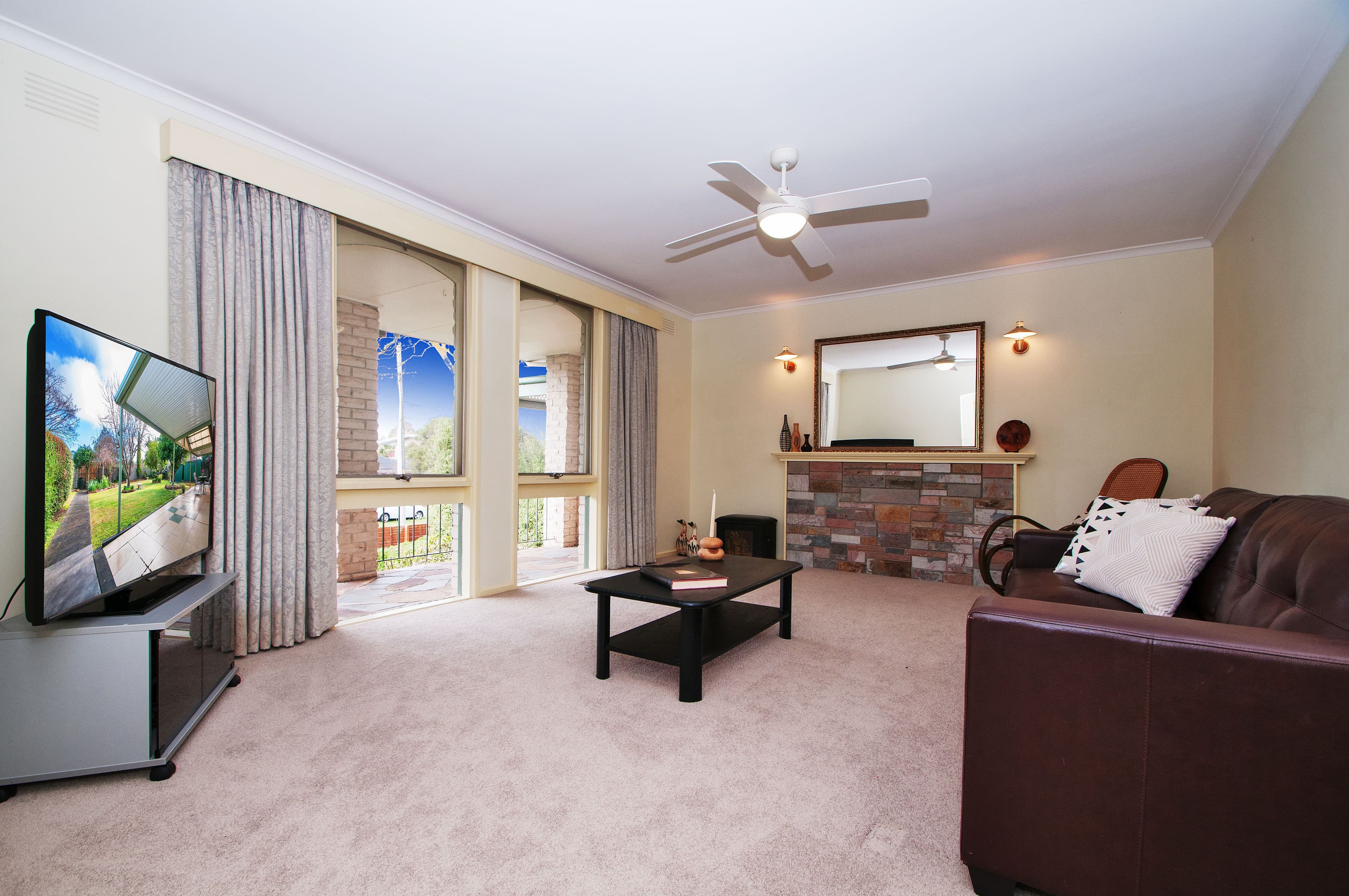 57 PARKVALLEY Drive, Chirnside Park VIC 3116, Chirnside Park - Thumbnail 2