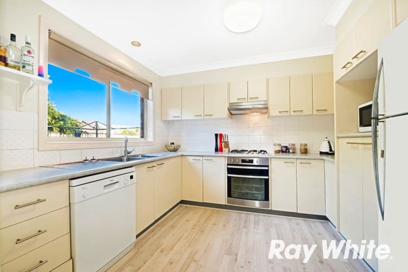 11 Tower Court, Castle Hill - Thumbnail 3