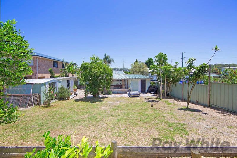 141 Budgewoi Road, Budgewoi NSW 2262, Budgewoi - Thumbnail 3
