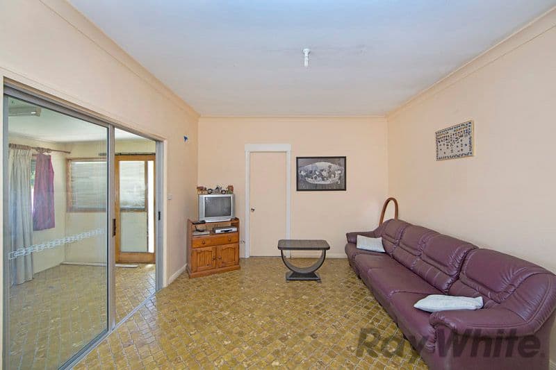 141 Budgewoi Road, Budgewoi NSW 2262, Budgewoi - Thumbnail 5