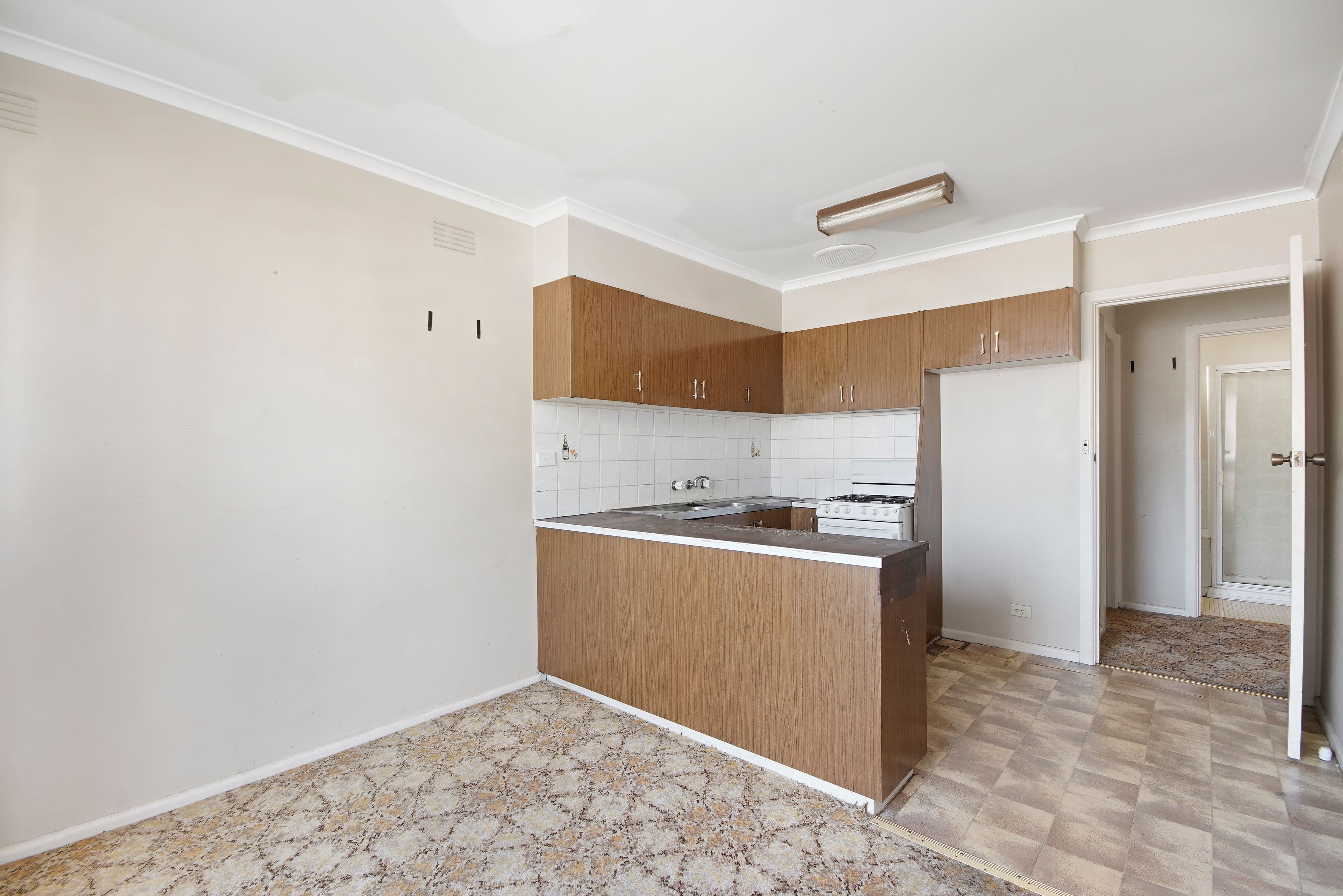 68 Southernhay Street, Reservoir VIC 3073, Reservoir - Thumbnail 5